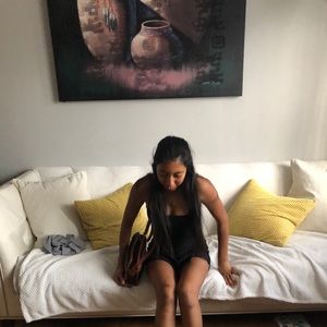 Meet your Posher, Denise